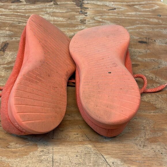 AllBirds wool runners woman’s orange tennis shoes in size 8 - Picture 9 of 10